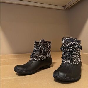 Sperry Women's Black and Gray Winter Boots